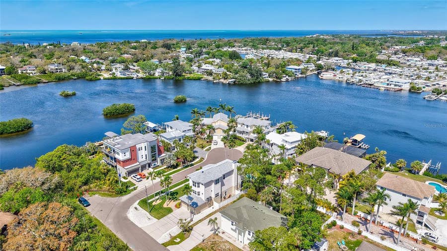 Property photo for 1700 OYSTER POINT WAY, Palm Harbor, FL