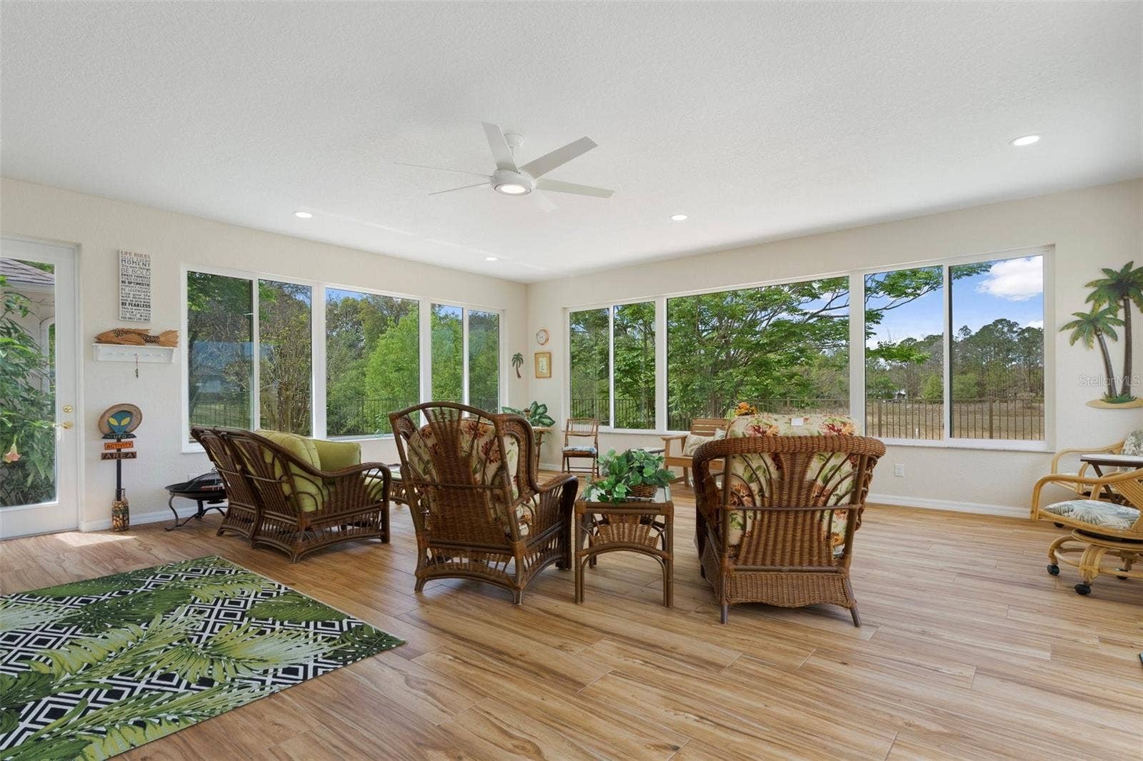 18241 AUTUMN LAKE BOULEVARD, Hudson, FL 34667 18241 AUTUMN LAKE BOULEVARD, Hudson, FL 34667