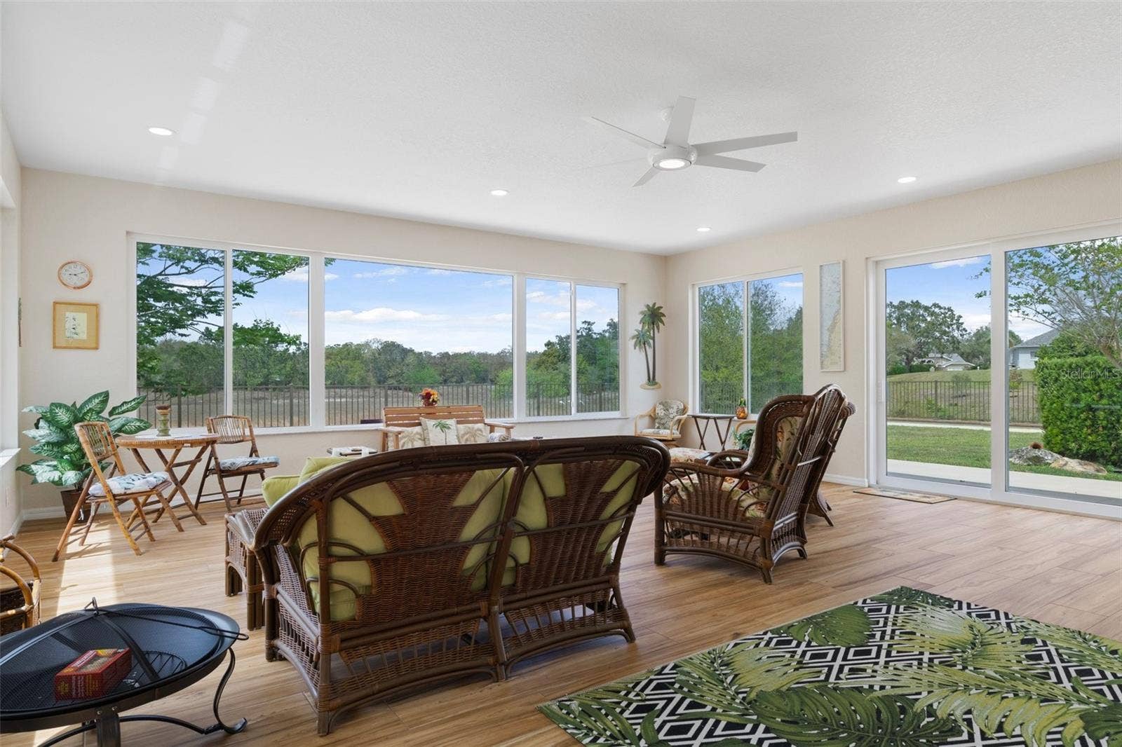 18241 AUTUMN LAKE BOULEVARD, Hudson, FL 34667 18241 AUTUMN LAKE BOULEVARD, Hudson, FL 34667
