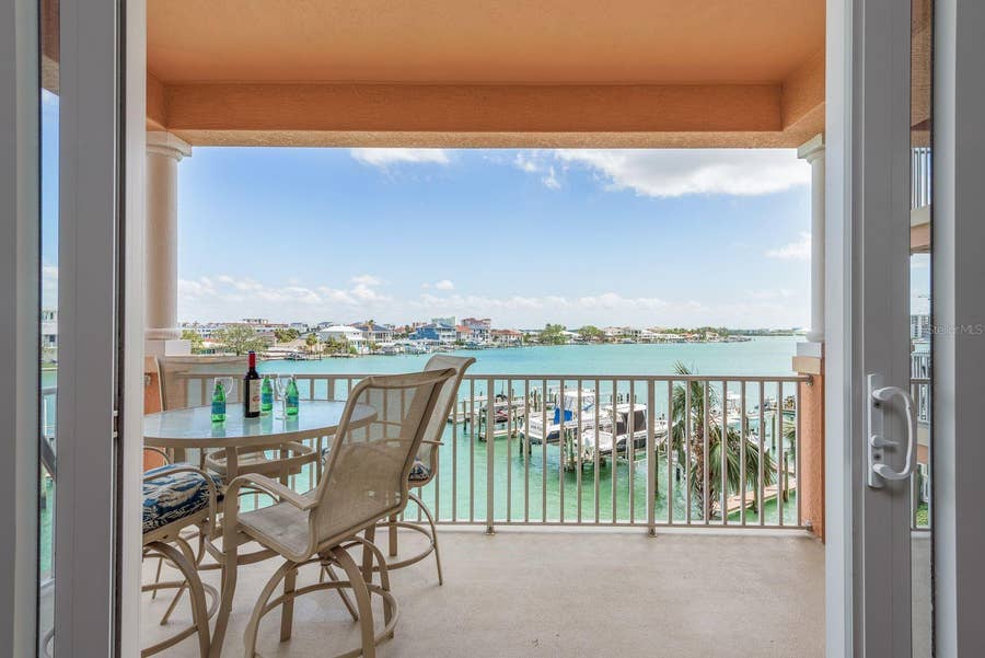 Property photo for 530 S GULFVIEW BOULEVARD, #303, Clearwater, FL
