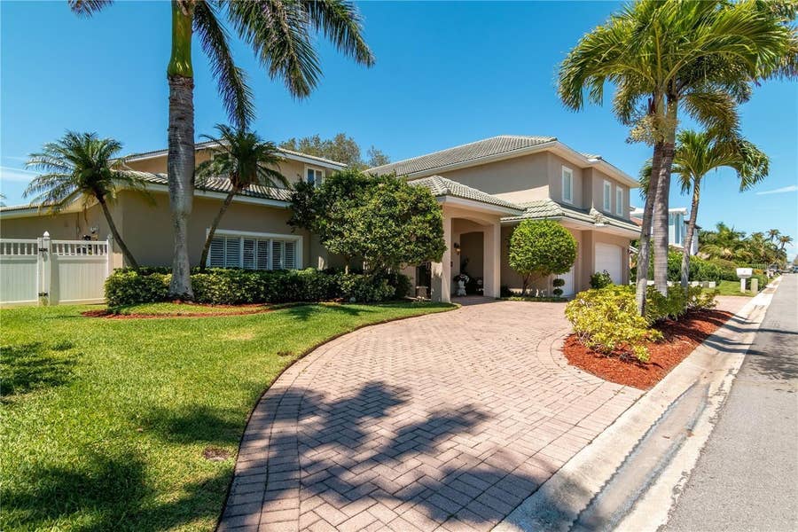 Property photo for 3 PARADISE LANE, Treasure Island, FL
