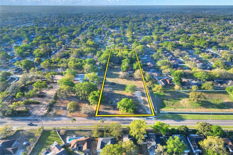 Property photo for 4207 E LUMSDEN ROAD, Valrico, FL