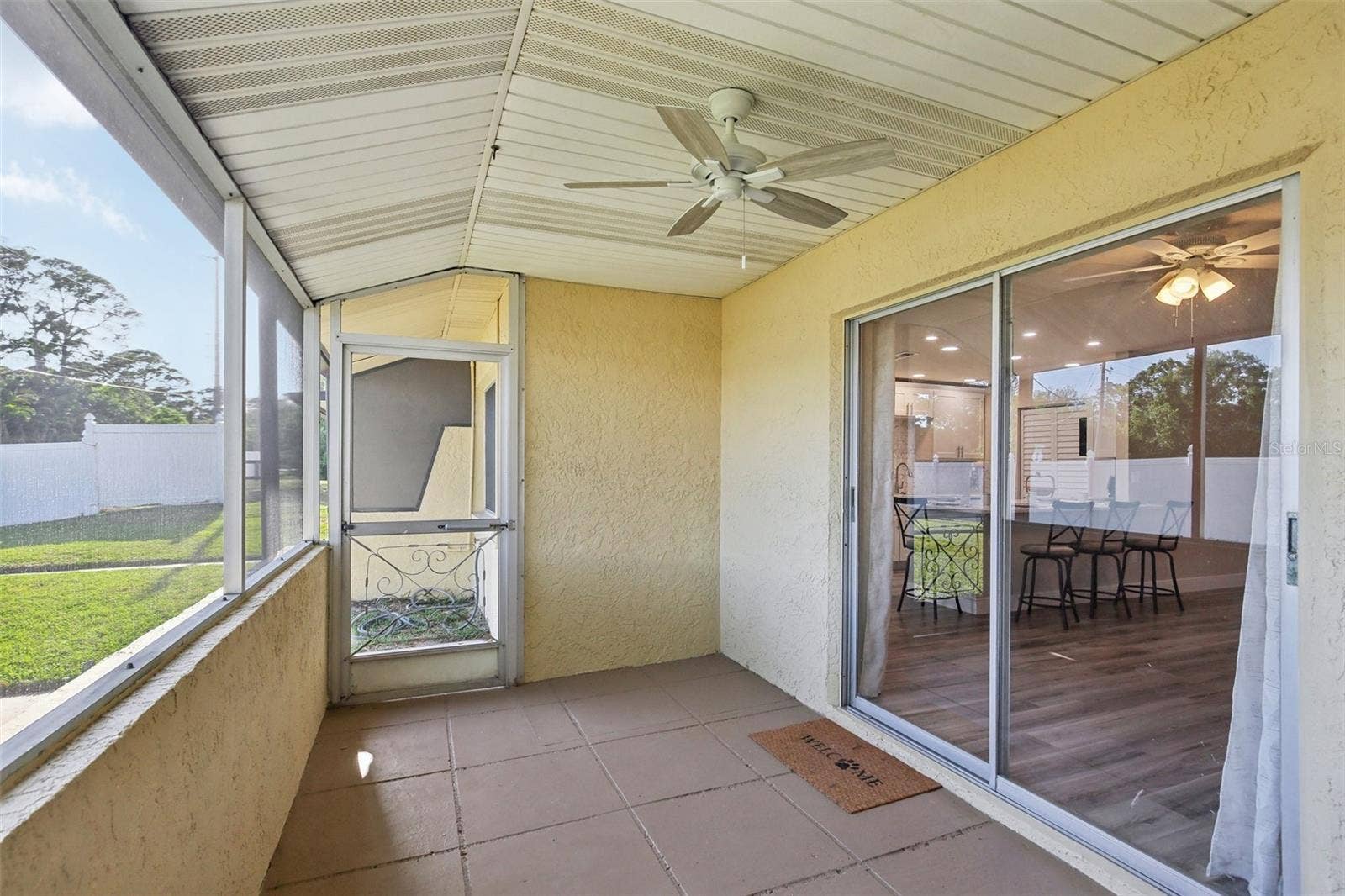 1203 16TH CIRCLE SE, Largo, FL 33771 1203 16TH CIRCLE SE, Largo, FL 33771