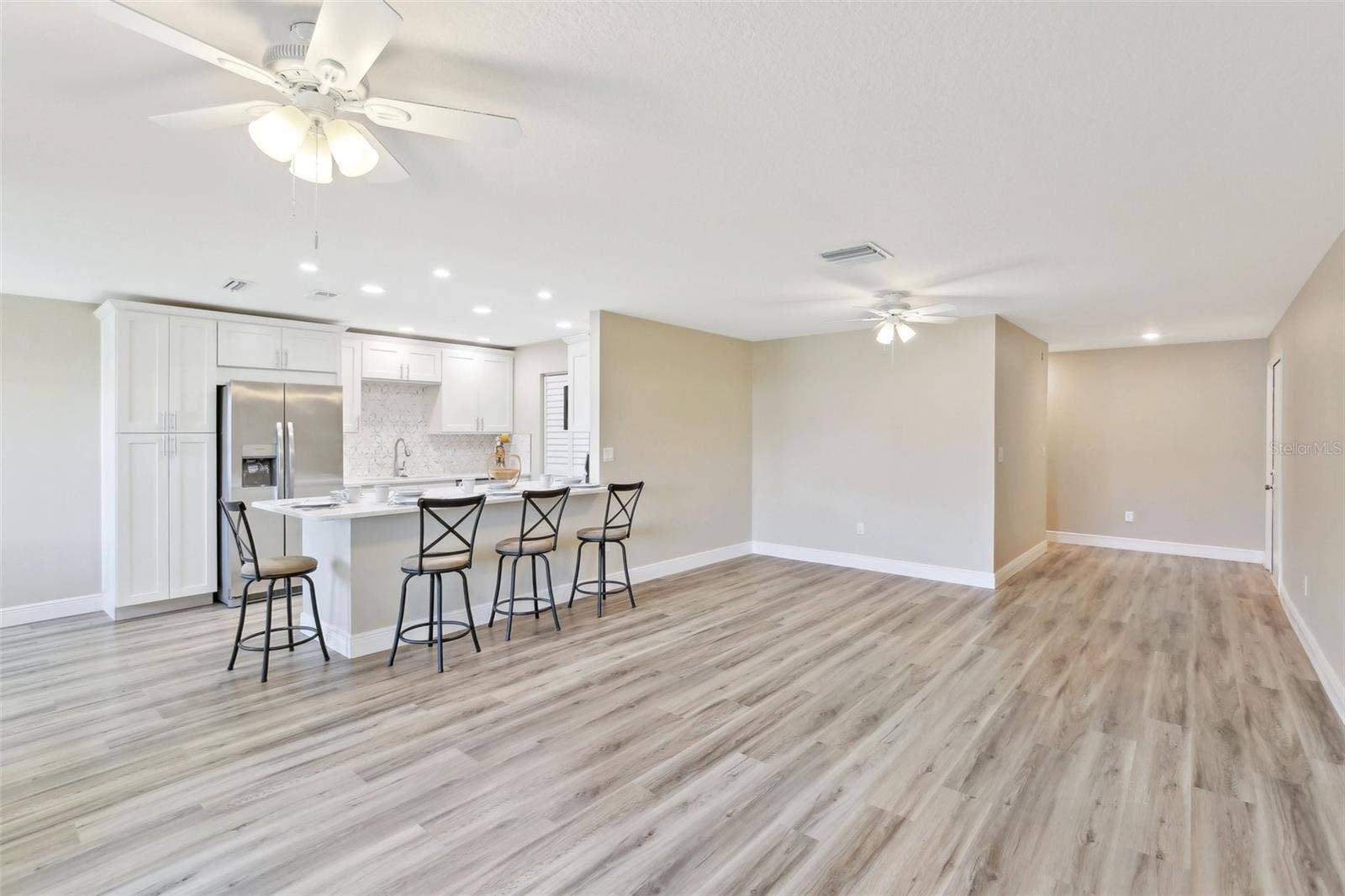 1203 16TH CIRCLE SE, Largo, FL 33771 1203 16TH CIRCLE SE, Largo, FL 33771