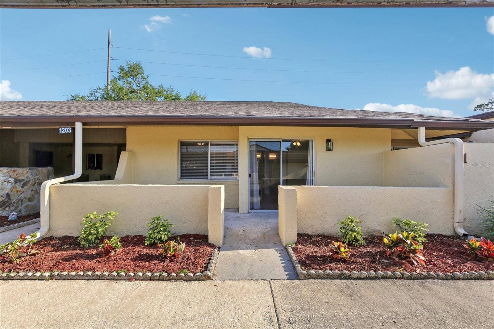 1203 16TH CIRCLE SE, Largo, FL 33771 1203 16TH CIRCLE SE, Largo, FL 33771