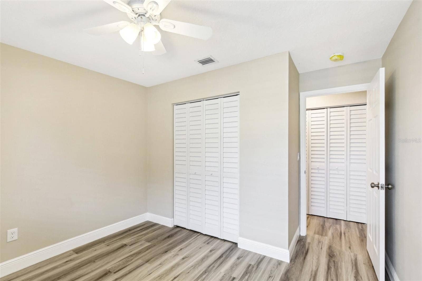 1203 16TH CIRCLE SE, Largo, FL 33771 1203 16TH CIRCLE SE, Largo, FL 33771