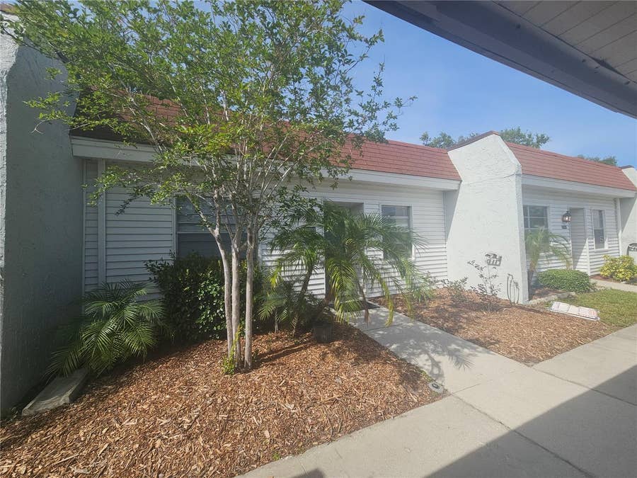 Property photo for 13813 MISSION OAKS BOULEVARD, Seminole, FL
