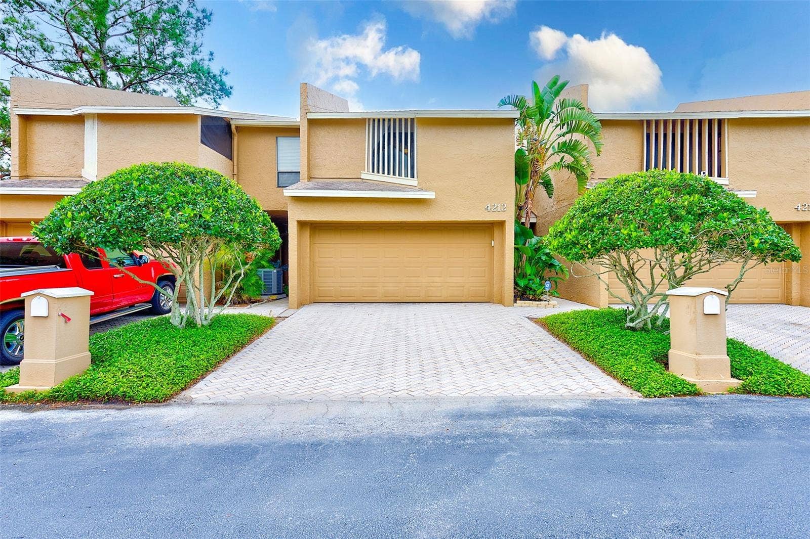 4212 MILL VALLEY COURT, Tampa, FL 33618 4212 MILL VALLEY COURT, Tampa, FL 33618
