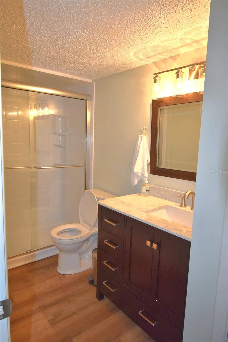 940 VIRGINIA STREET, #304, Dunedin, FL 34698 940 VIRGINIA STREET, #304, Dunedin, FL 34698