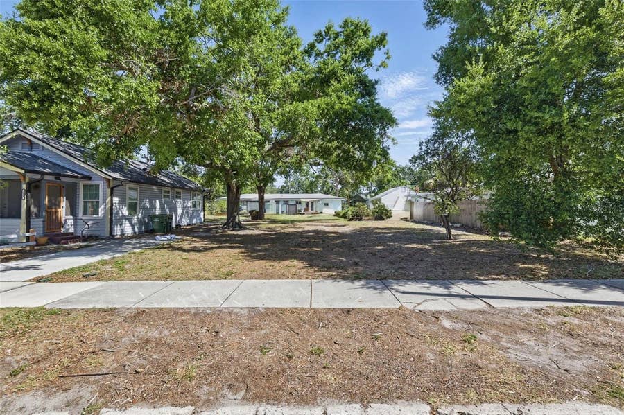 Property photo for 0 9TH STREET, Sarasota, FL