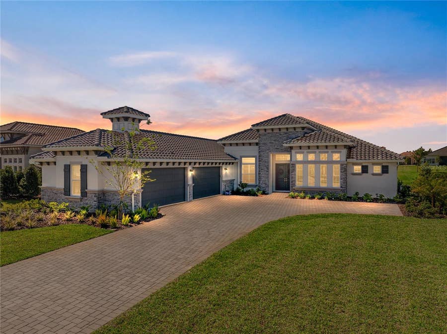 Property photo for 13805 CARRYBACK DRIVE, Dade City, FL