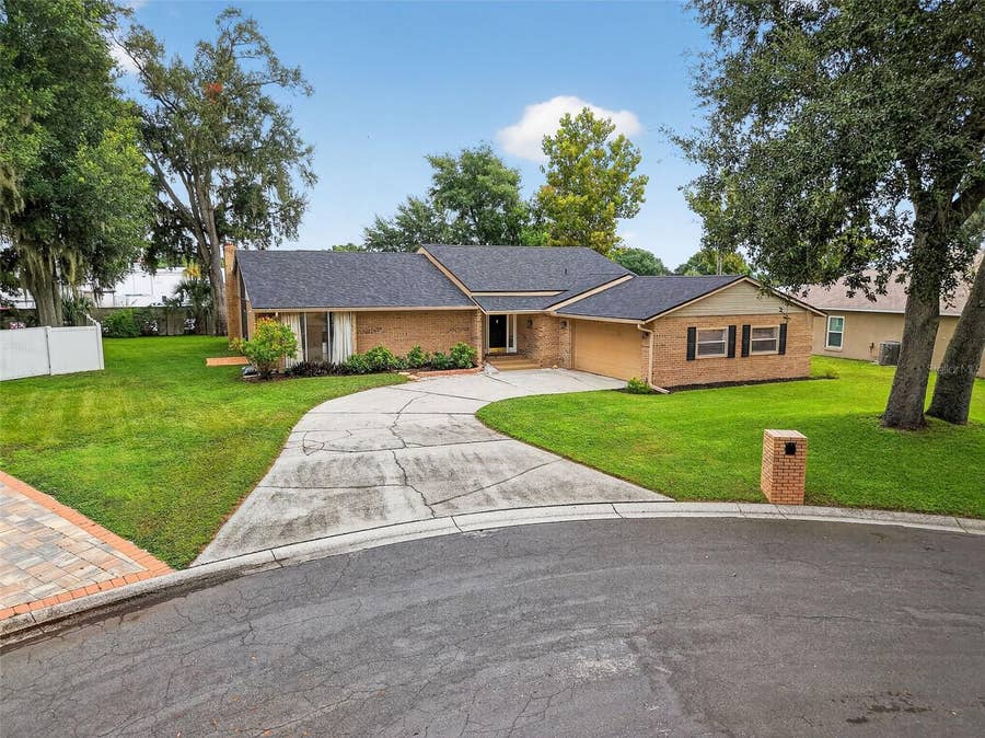 Property photo for 1524 NEW JERSEY OAKS COURT, Lakeland, FL