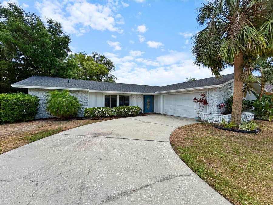 Property photo for 3508 YALE CIRCLE, Riverview, FL