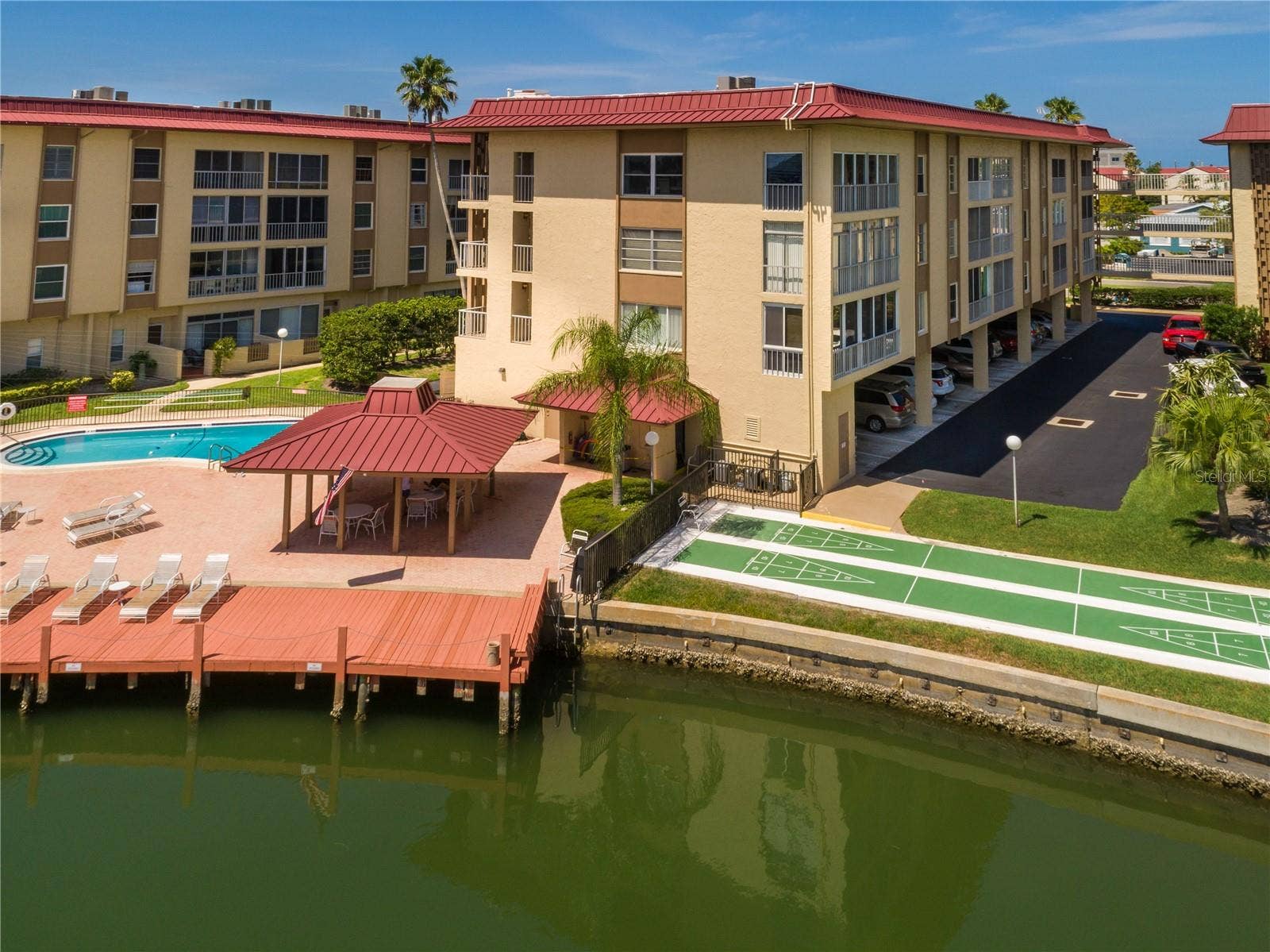105 ISLAND WAY, #131, Clearwater Beach, FL 33767