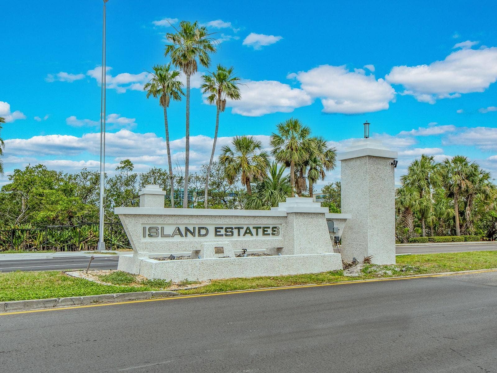 105 ISLAND WAY, #131, Clearwater Beach, FL 33767