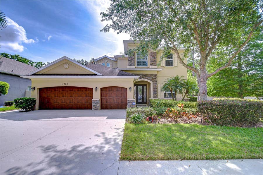 Property photo for 3323 ANNA GEORGE DRIVE, Valrico, FL