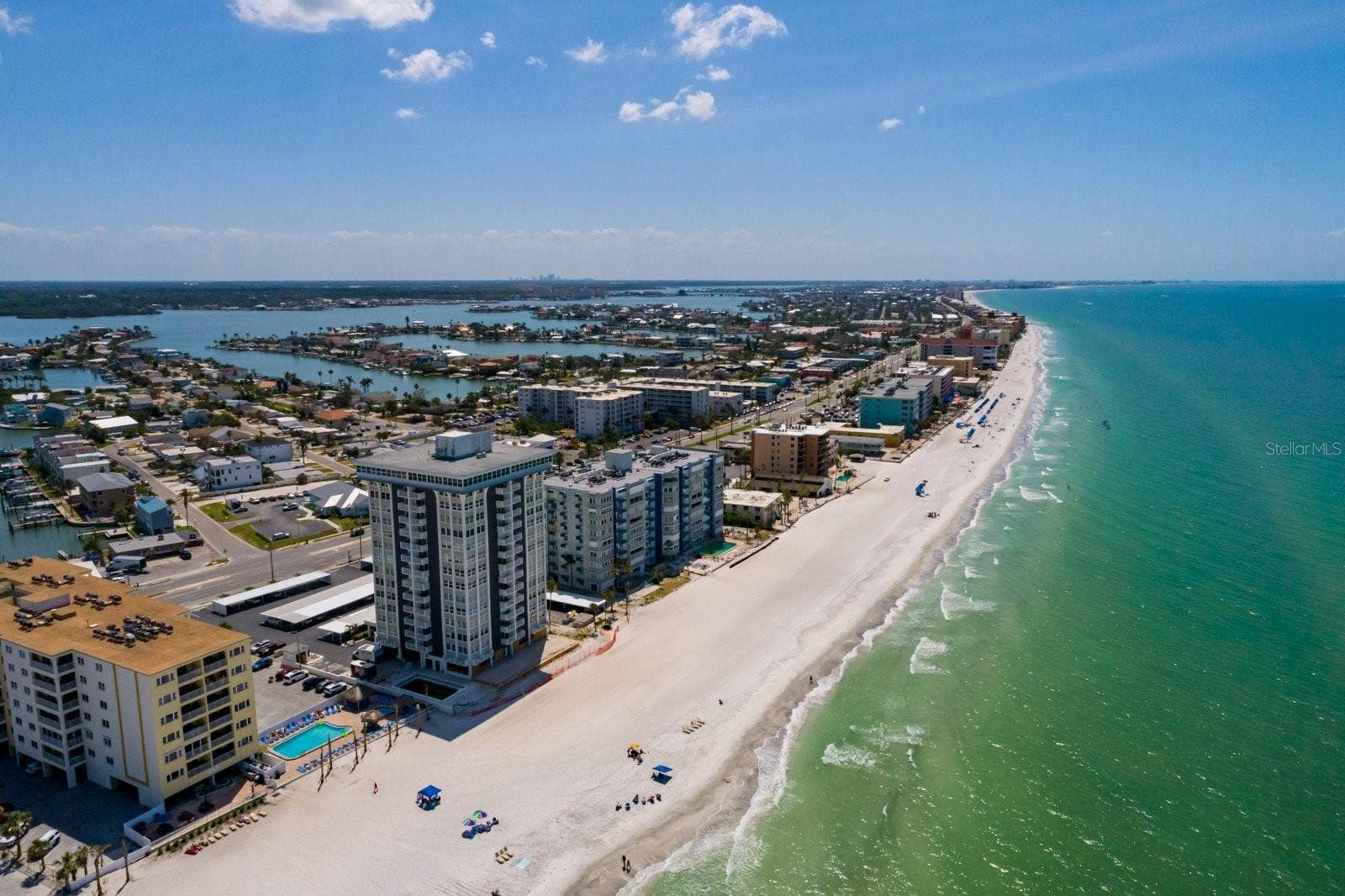 17408 GULF BOULEVARD, #203, Redington Shores, FL 33708 17408 GULF BOULEVARD, #203, Redington Shores, FL 33708