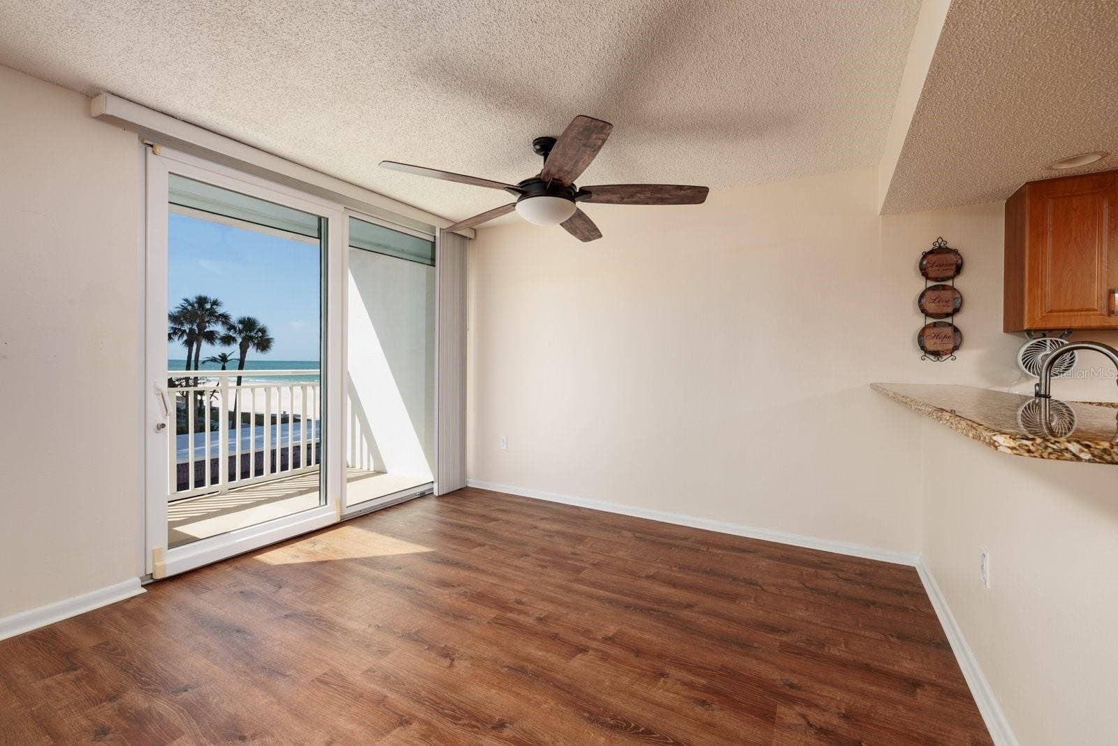 17408 GULF BOULEVARD, #203, Redington Shores, FL 33708 17408 GULF BOULEVARD, #203, Redington Shores, FL 33708