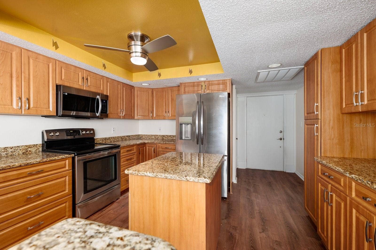 17408 GULF BOULEVARD, #203, Redington Shores, FL 33708 17408 GULF BOULEVARD, #203, Redington Shores, FL 33708
