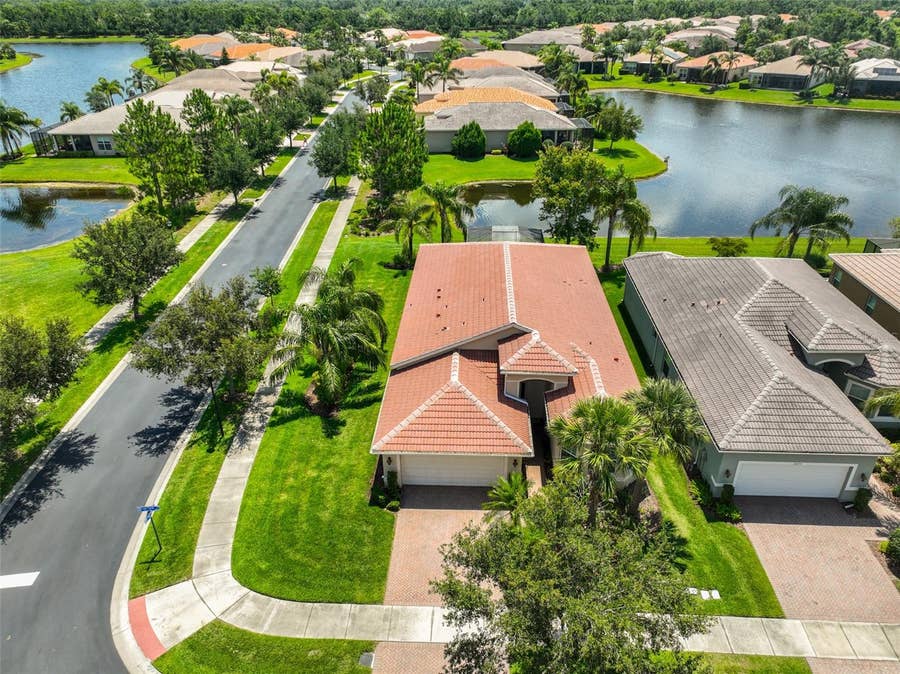 Property photo for 16227 CAPE CORAL DRIVE, Wimauma, FL