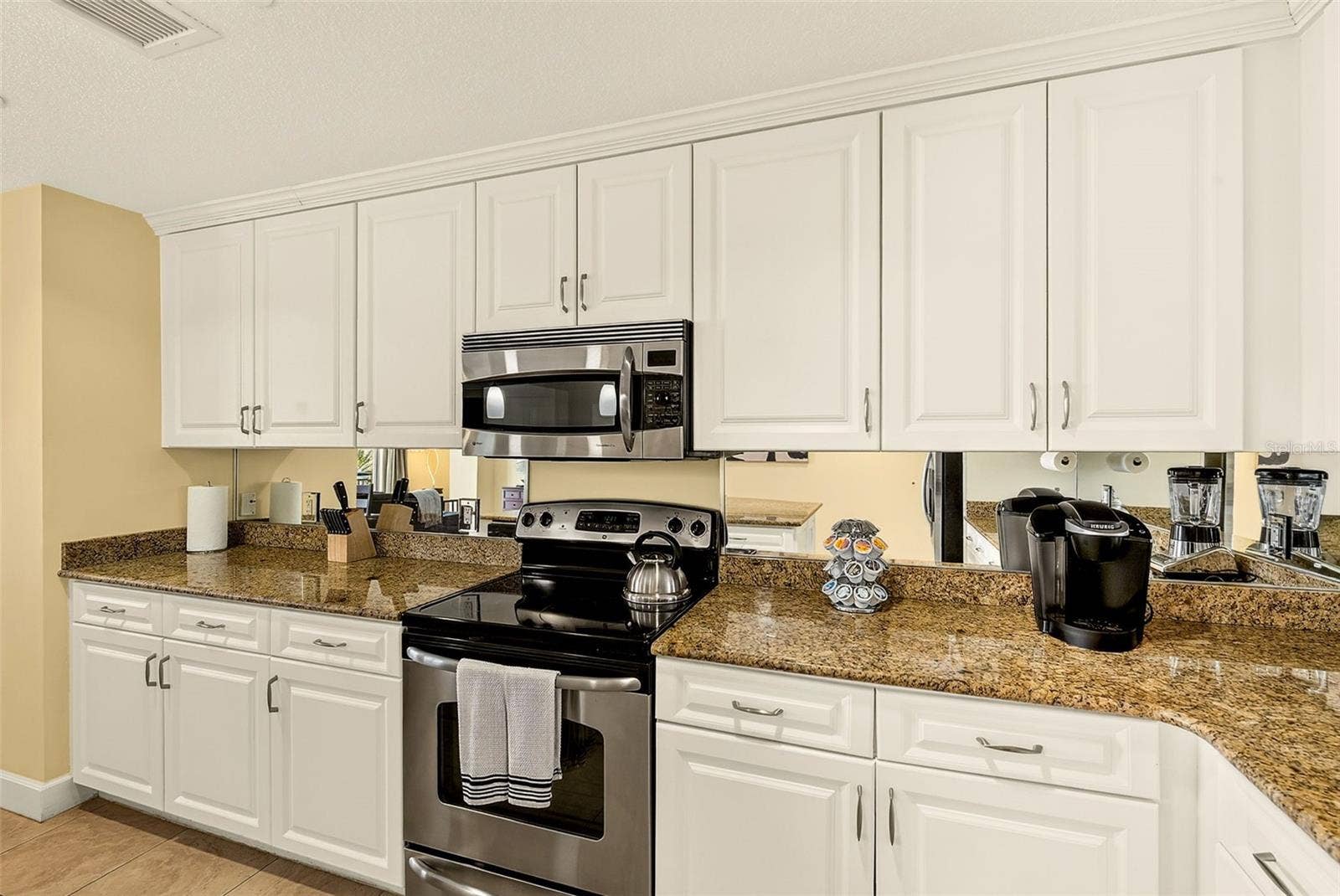 301 S GULFVIEW BOULEVARD, #301, Clearwater Beach, FL 33767