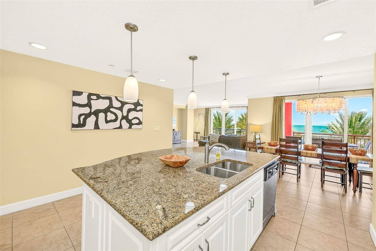 301 S GULFVIEW BOULEVARD, #301, Clearwater Beach, FL 33767