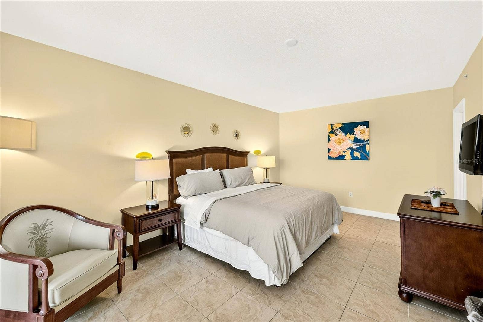 301 S GULFVIEW BOULEVARD, #301, Clearwater Beach, FL 33767