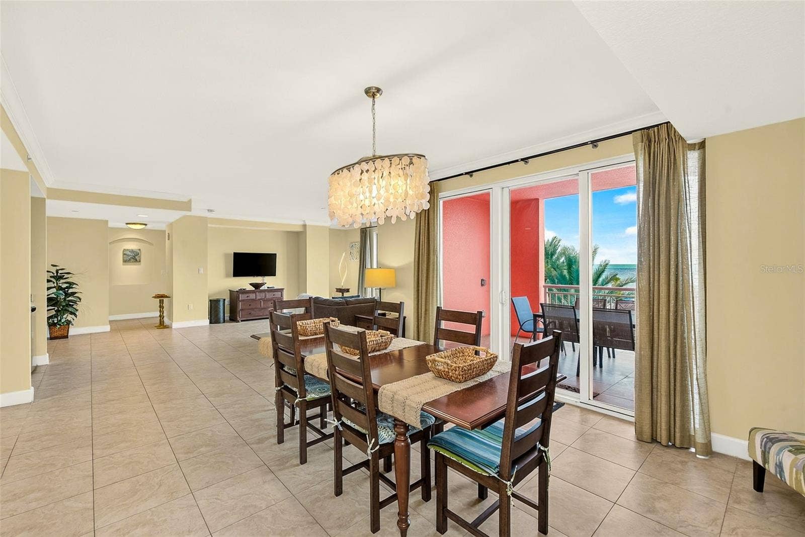 301 S GULFVIEW BOULEVARD, #301, Clearwater Beach, FL 33767