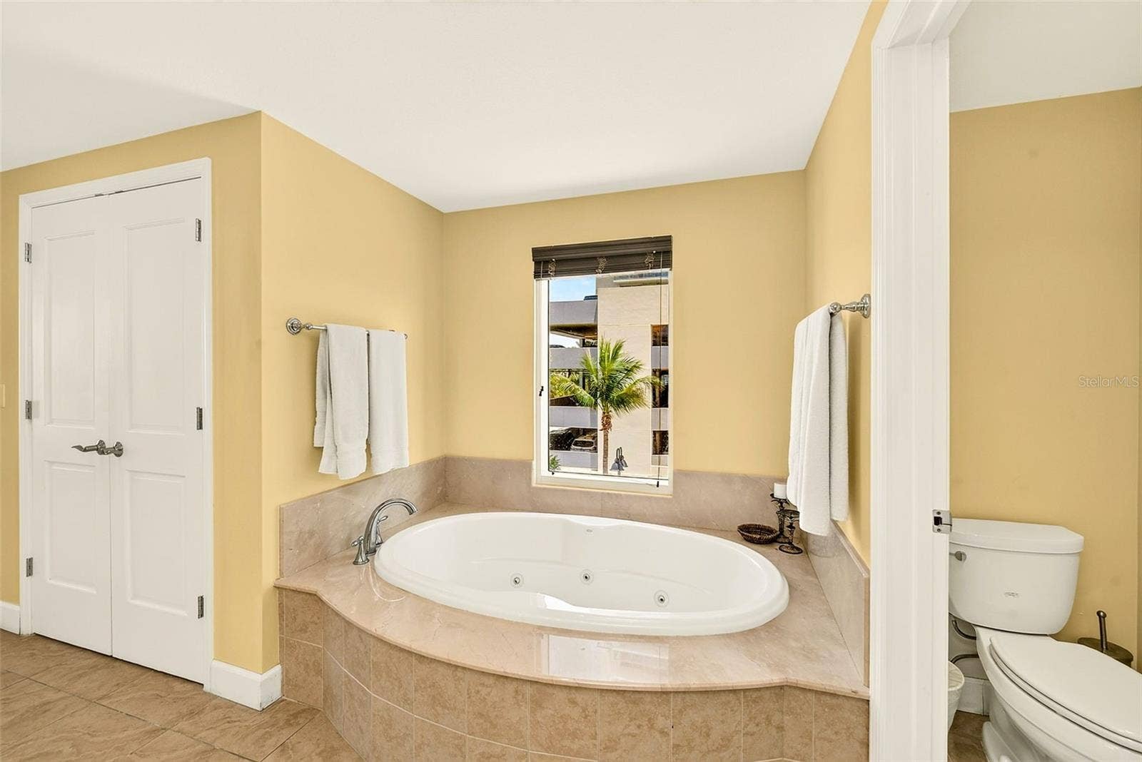 301 S GULFVIEW BOULEVARD, #301, Clearwater Beach, FL 33767