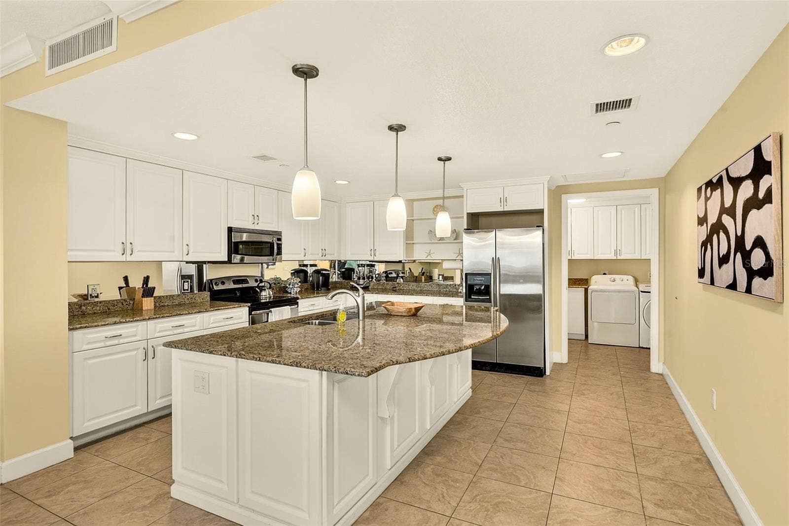 301 S GULFVIEW BOULEVARD, #301, Clearwater Beach, FL 33767
