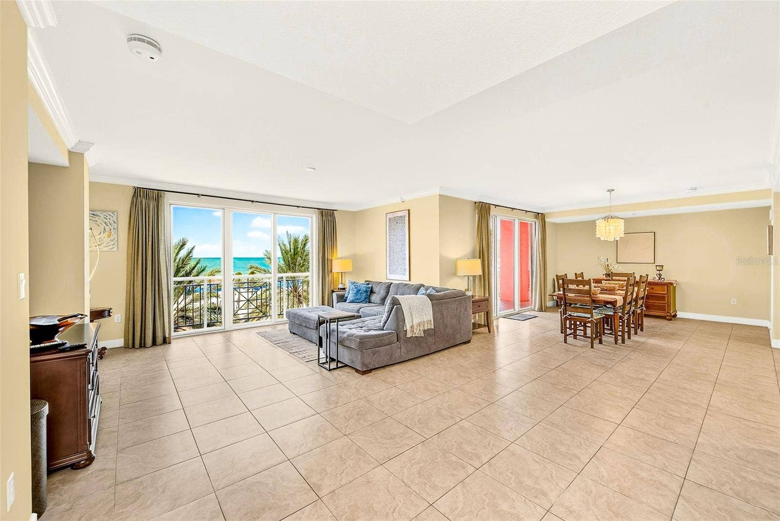 301 S GULFVIEW BOULEVARD, #301, Clearwater Beach, FL 33767