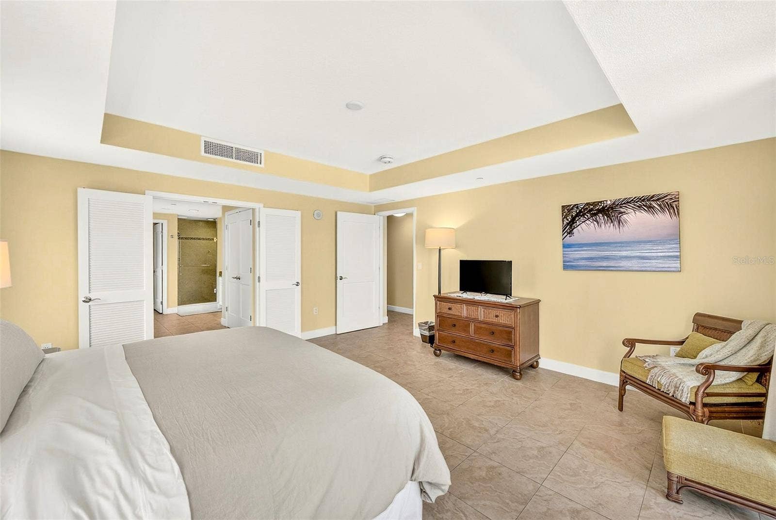 301 S GULFVIEW BOULEVARD, #301, Clearwater Beach, FL 33767