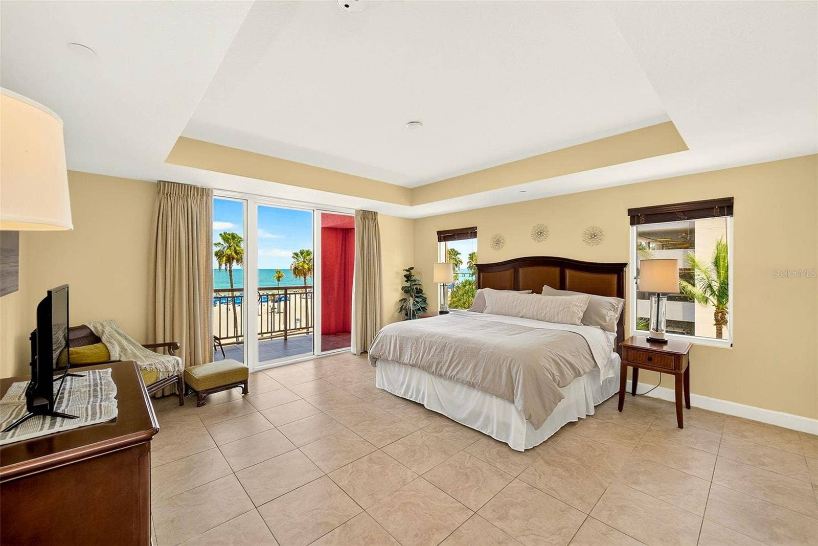 301 S GULFVIEW BOULEVARD, #301, Clearwater Beach, FL 33767