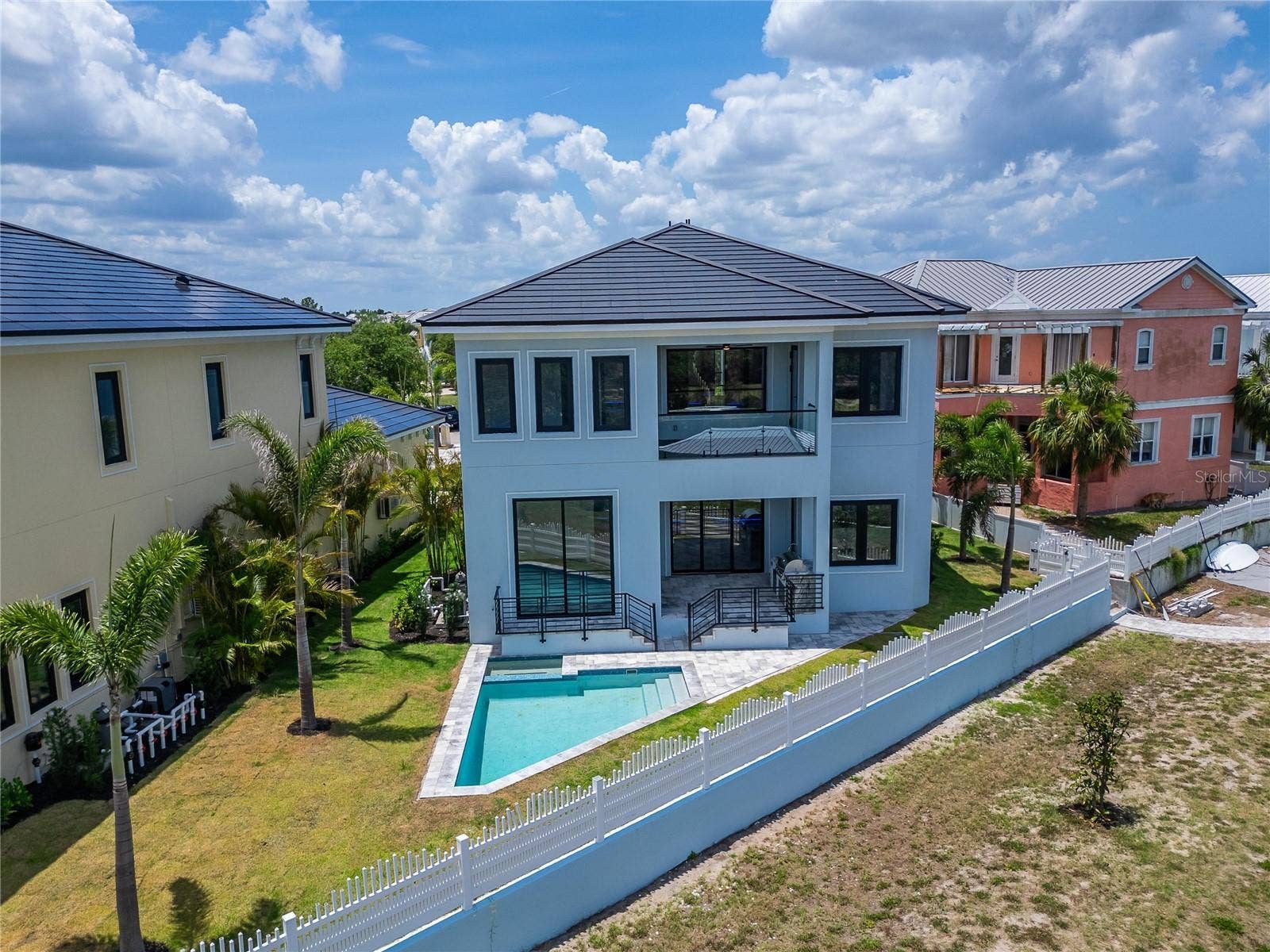 6520 SIMONE SHORES CIRCLE, Apollo Beach, FL 33572 6520 SIMONE SHORES CIRCLE, Apollo Beach, FL 33572