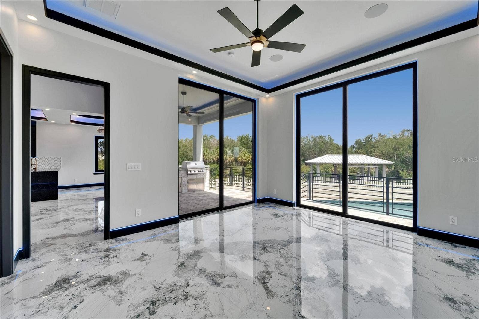 6520 SIMONE SHORES CIRCLE, Apollo Beach, FL 33572 6520 SIMONE SHORES CIRCLE, Apollo Beach, FL 33572