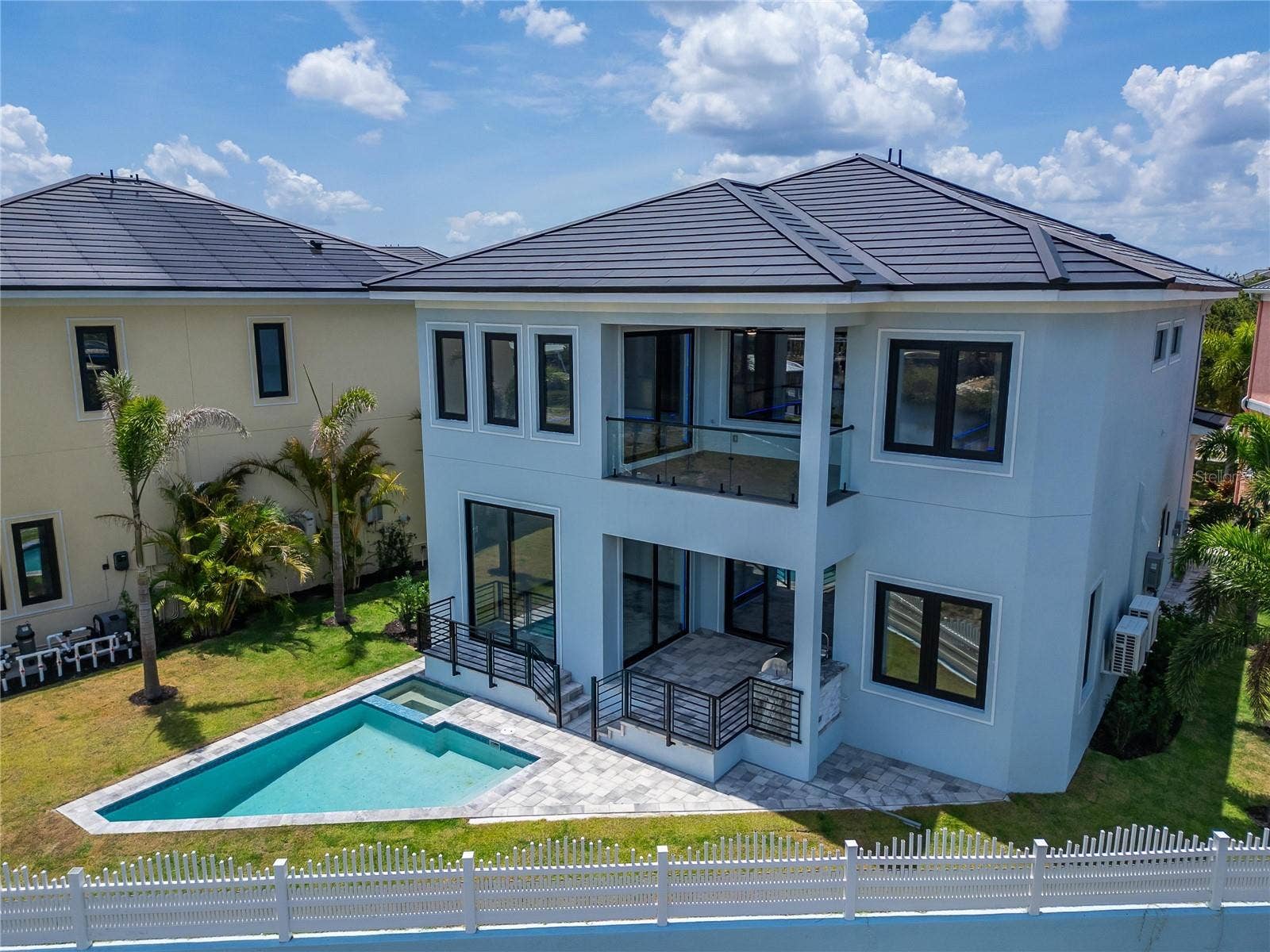 6520 SIMONE SHORES CIRCLE, Apollo Beach, FL 33572 6520 SIMONE SHORES CIRCLE, Apollo Beach, FL 33572