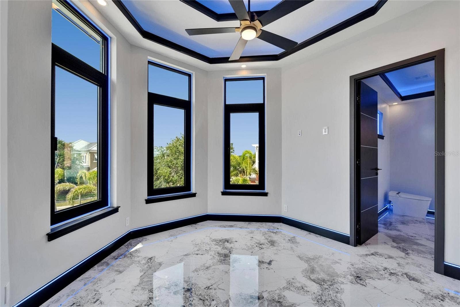 6520 SIMONE SHORES CIRCLE, Apollo Beach, FL 33572 6520 SIMONE SHORES CIRCLE, Apollo Beach, FL 33572