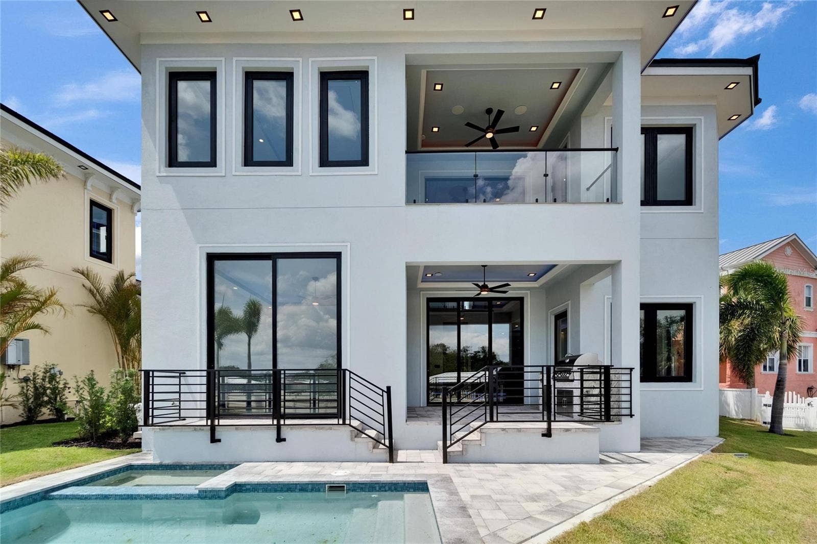 6520 SIMONE SHORES CIRCLE, Apollo Beach, FL 33572 6520 SIMONE SHORES CIRCLE, Apollo Beach, FL 33572
