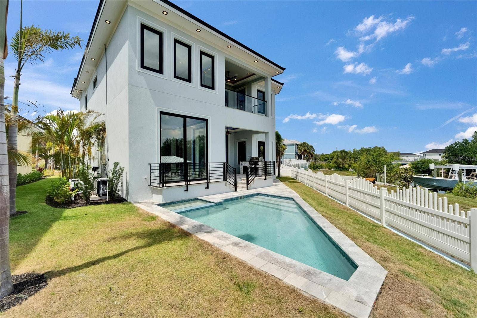 6520 SIMONE SHORES CIRCLE, Apollo Beach, FL 33572 6520 SIMONE SHORES CIRCLE, Apollo Beach, FL 33572