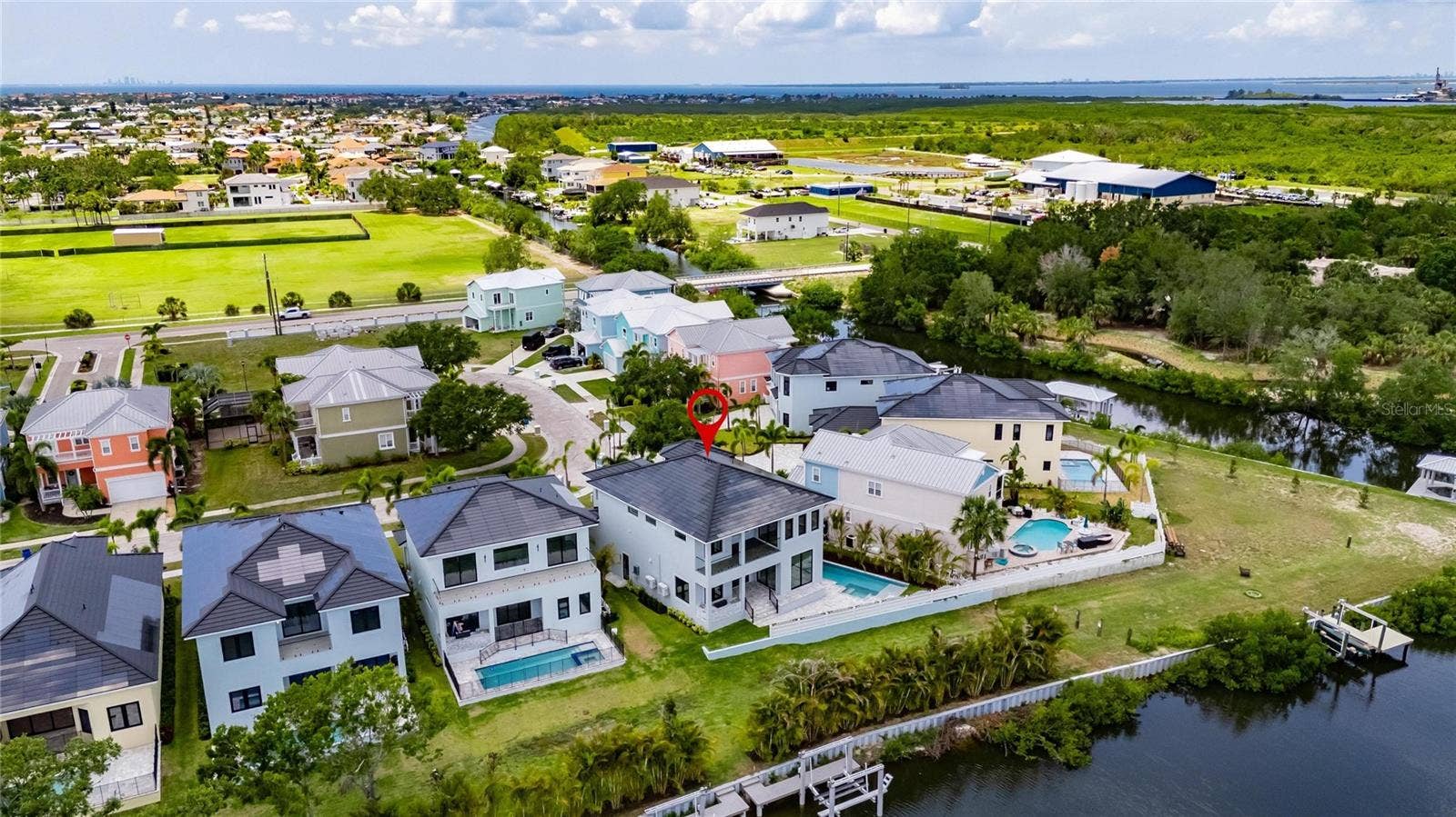 6526 SIMONE SHORES CIRCLE, Apollo Beach, FL 33572 6526 SIMONE SHORES CIRCLE, Apollo Beach, FL 33572