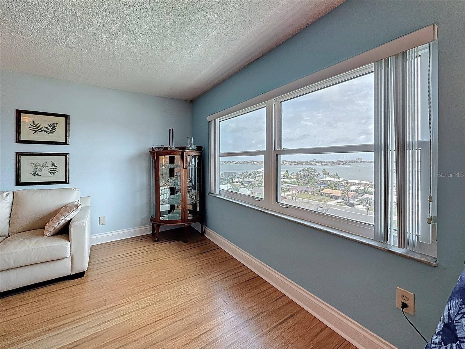 4725 COVE CIRCLE, #908, St Petersburg, FL 33708 This is a 2nd look at the terrific water views from the living room.