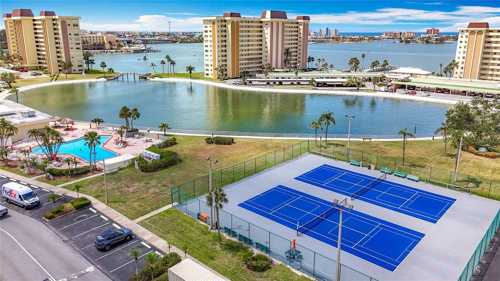 4725 COVE CIRCLE, #908, St Petersburg, FL 33708 Aerial view of Sea Towers