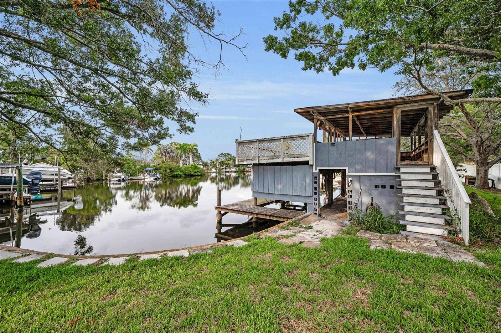 394 GEORGIA AVENUE, Crystal Beach, FL 34681 Boathouse
