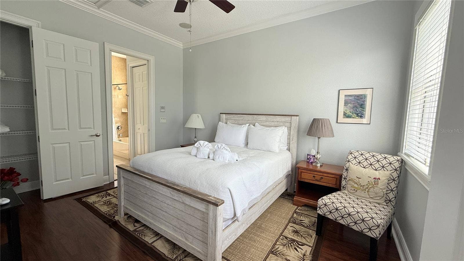 Upstairs Guest Bedroom 1