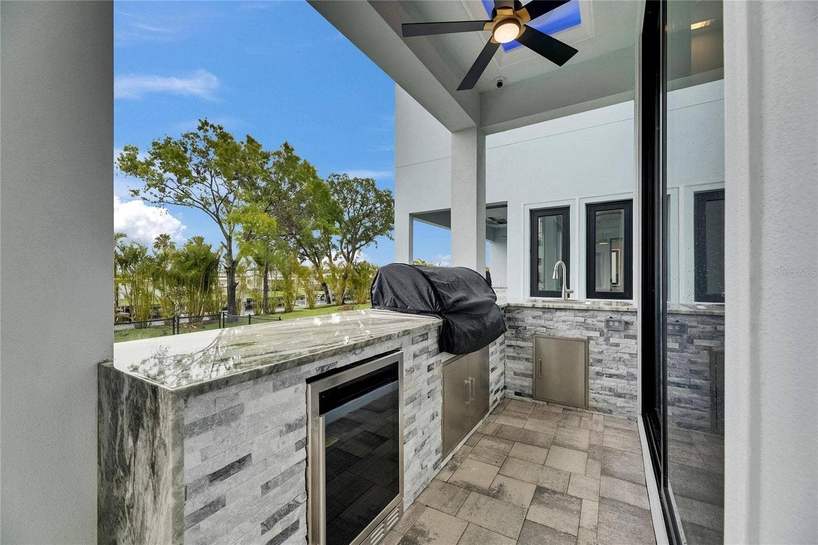 6528 SIMONE SHORES CIRCLE, Apollo Beach, FL 33572