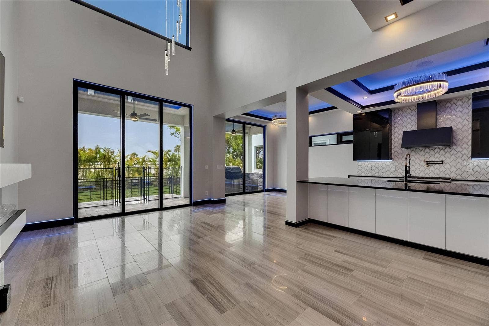 6528 SIMONE SHORES CIRCLE, Apollo Beach, FL 33572