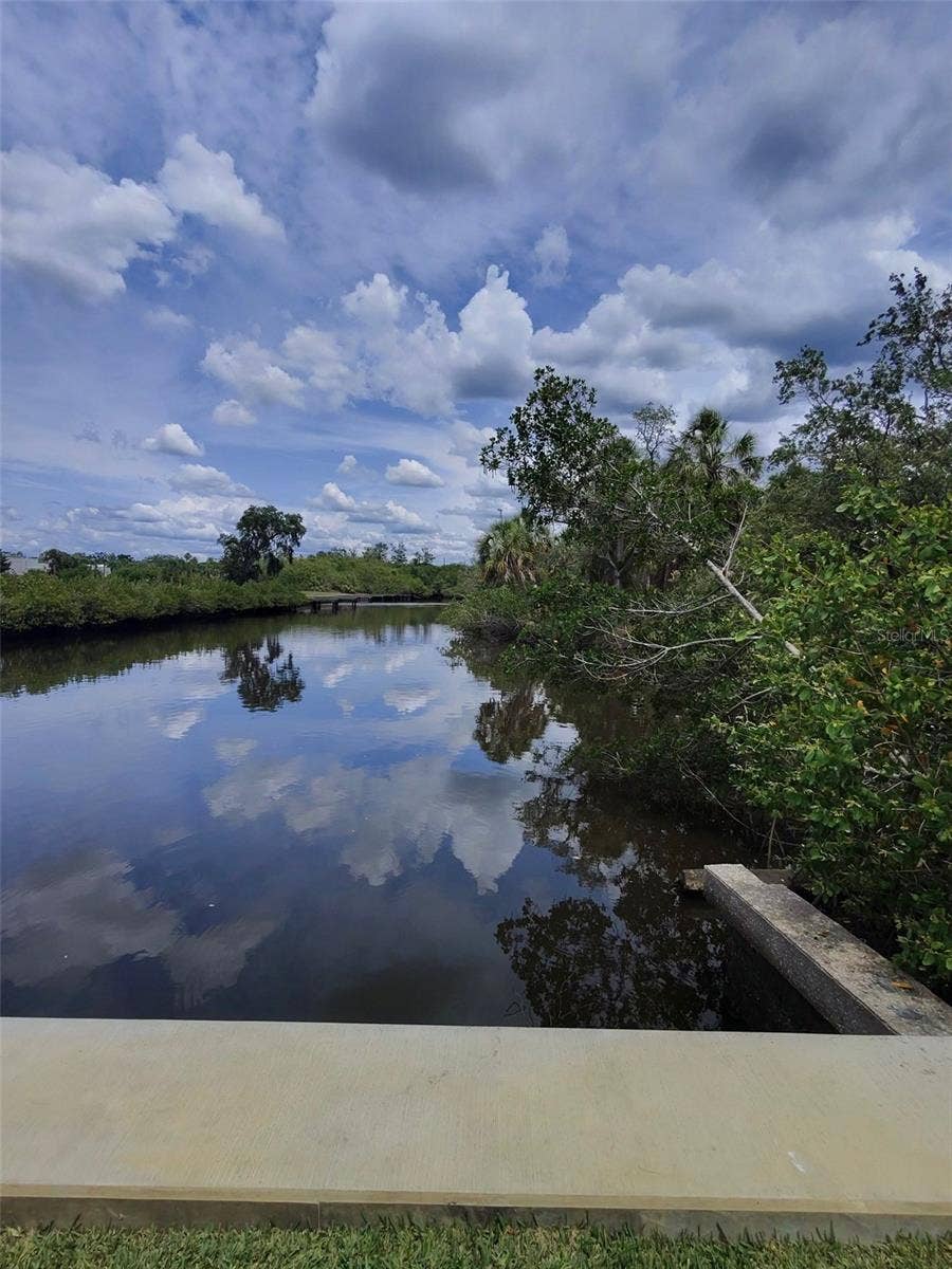 Property photo for 190 MERES BOULEVARD, Tarpon Springs, FL