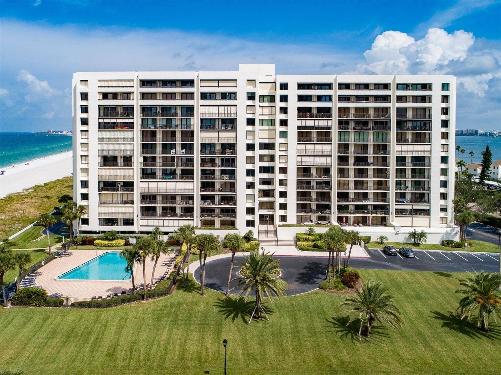 1460 GULF BOULEVARD, #1105, Clearwater Beach, FL 33767 1460 GULF BOULEVARD, #1105, Clearwater Beach, FL 33767