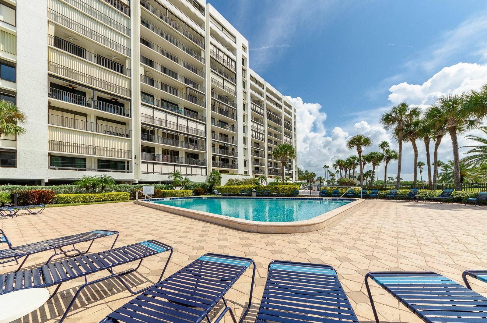 1460 GULF BOULEVARD, #1105, Clearwater Beach, FL 33767 1460 GULF BOULEVARD, #1105, Clearwater Beach, FL 33767