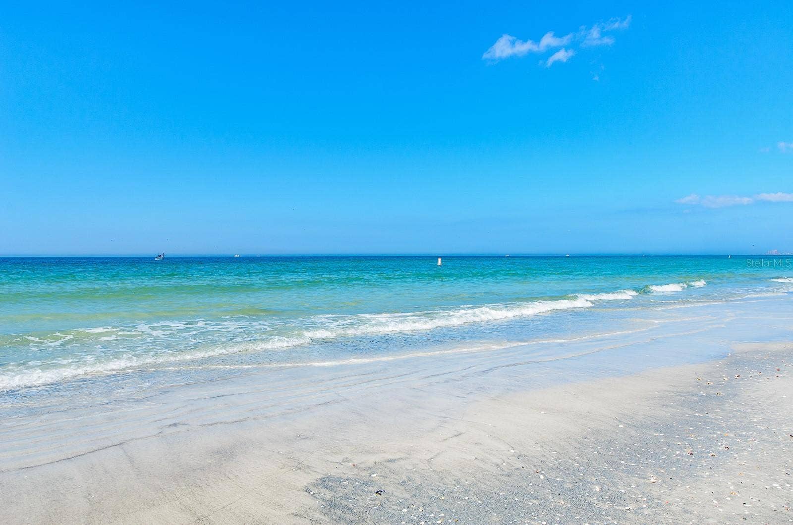 1460 GULF BOULEVARD, #1105, Clearwater Beach, FL 33767 1460 GULF BOULEVARD, #1105, Clearwater Beach, FL 33767